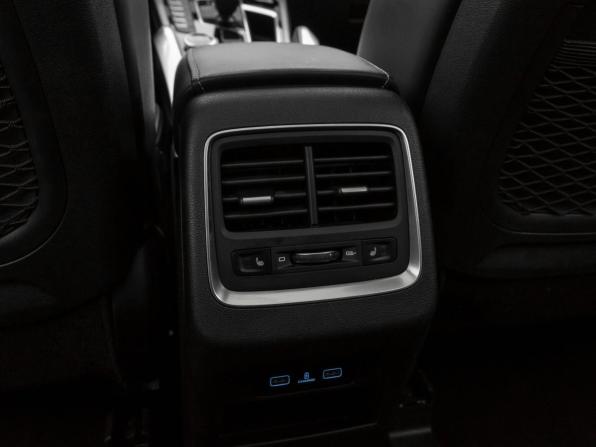 Geely Atlas Pro с пробегом 2024 года, цена 2 280 000 рублей, 31151 км, внедорожник, Автокод Объявления
