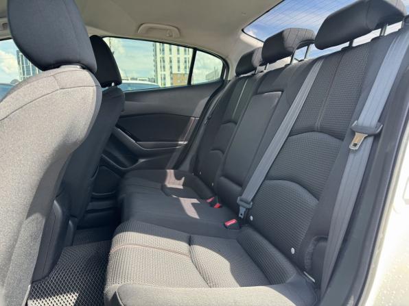 Mazda 3 III (BM) Рестайлинг с пробегом 2016 года, цена 1 159 000 рублей, 229569 км, седан, Автокод Объявления