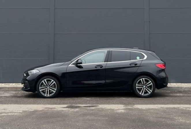 BMW 1 серии III (F40) с пробегом 2022 года, цена 3 316 000 рублей, 55080 км, хэтчбек, Автокод Объявления