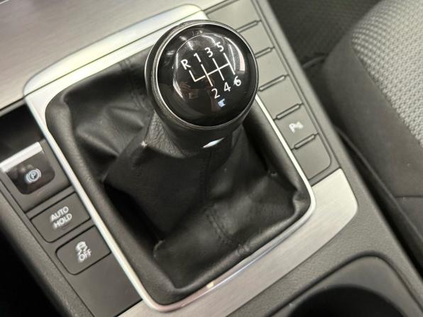 Volkswagen Passat B7 с пробегом 2013 года, цена 1 199 000 рублей, 176800 км, седан, Автокод Объявления