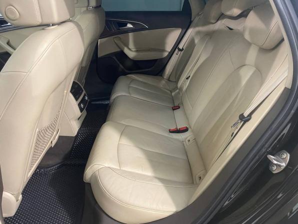 Audi A6 IV (C7) Рестайлинг с пробегом 2015 года, цена 1 749 800 рублей, 215000 км, седан, Автокод Объявления