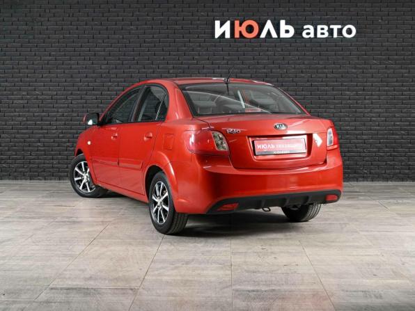 Kia Rio II Рестайлинг с пробегом 2011 года, цена 711 000 рублей, 140978 км, седан, Автокод Объявления