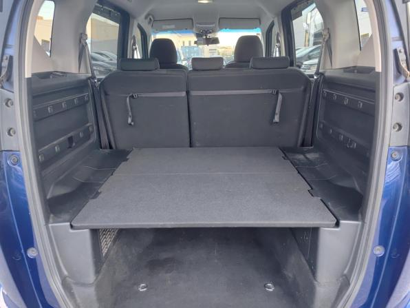 Honda Freed II с пробегом 2016 года, цена 1 545 000 рублей, 68237 км, компактвэн, Автокод Объявления