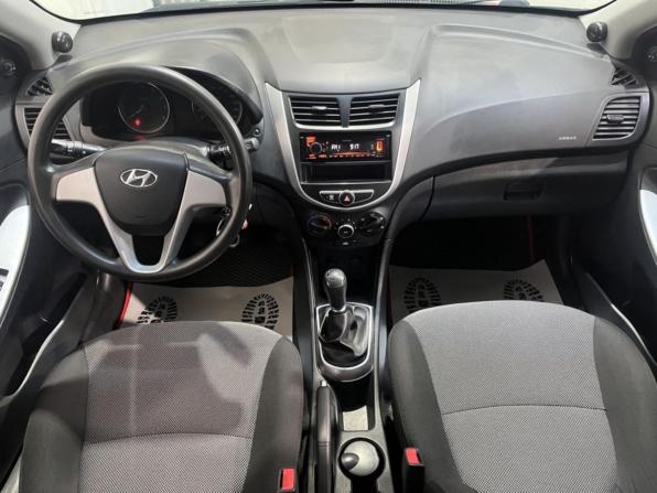 Hyundai Solaris I с пробегом 2013 года, цена 681 000 рублей, 239230 км, хэтчбек, Автокод Объявления