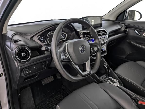 Changan Alsvin с пробегом 2023 года, цена 1 210 000 рублей, 39460 км, седан, Автокод Объявления