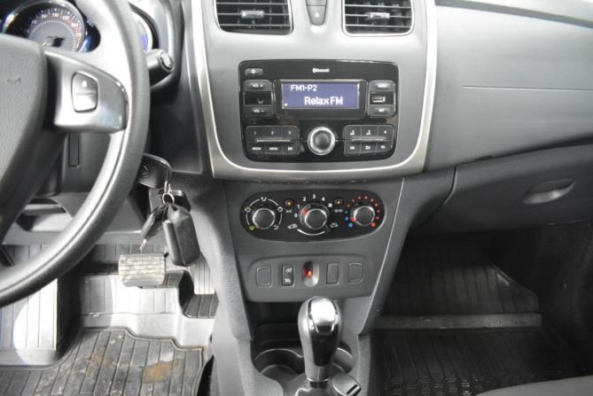 Renault Sandero II с пробегом 2017 года, цена 1 149 000 рублей, 79000 км, хэтчбек, Автокод Объявления