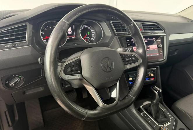 Volkswagen Tiguan II Рестайлинг с пробегом 2021 года, цена 3 267 000 рублей, 109028 км, внедорожник, Автокод Объявления