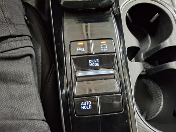 Hyundai Sonata VIII (DN8) с пробегом 2023 года, цена 2 920 000 рублей, 52931 км, седан, Автокод Объявления