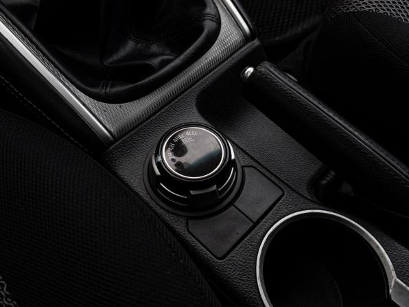 Mitsubishi L200 V с пробегом 2019 года, цена 1 750 000 рублей, 302425 км, offers.body_type.unknown, Автокод Объявления