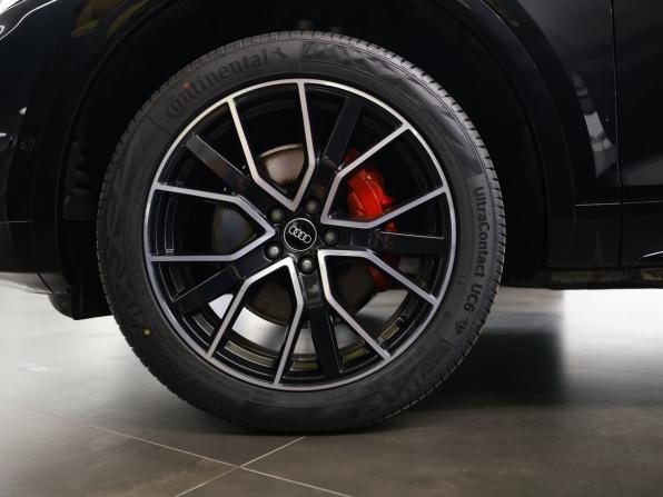 Audi Q5 II (FY) Рестайлинг с пробегом 2025 года, цена 5 890 000 рублей, 27 км, внедорожник, Автокод Объявления