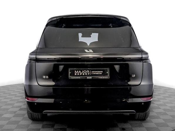 Li Auto (Lixiang) L9 I Рестайлинг с пробегом 2024 года, цена 7 463 000 рублей, 31720 км, внедорожник, Автокод Объявления