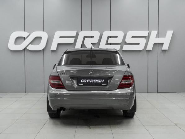 Mercedes-Benz C-Класс III (W204) Рестайлинг с пробегом 2011 года, цена 1 299 000 рублей, 279617 км, седан, Автокод Объявления