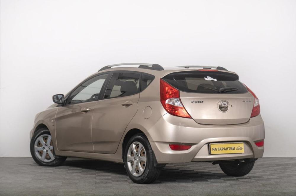 Hyundai Solaris I Томск  - изображение 6