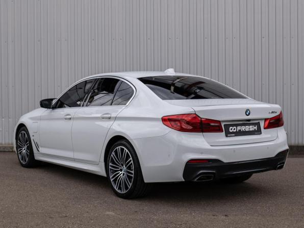 BMW 5 серии VII (G30/G31/G38) с пробегом 2020 года, цена 4 399 000 рублей, 93886 км, седан, Автокод Объявления