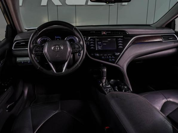 Toyota Camry VIII (XV70) с пробегом 2019 года, цена 2 349 000 рублей, 172729 км, седан, Автокод Объявления