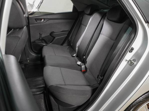 Hyundai Solaris II с пробегом 2017 года, цена 1 339 000 рублей, 135976 км, седан, Автокод Объявления