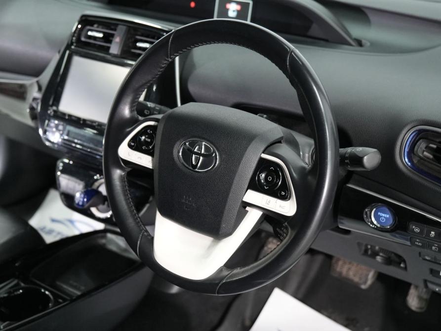 Toyota Prius IV (XW50) Новосибирск  - изображение 20