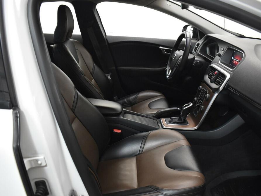 Volvo V40 Cross Country I Рестайлинг Москва  - изображение 14