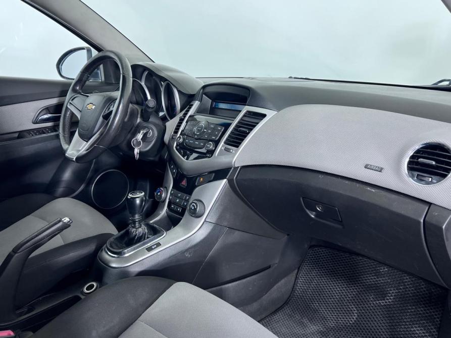 Chevrolet Cruze I Ростов-на-Дону  - изображение 16