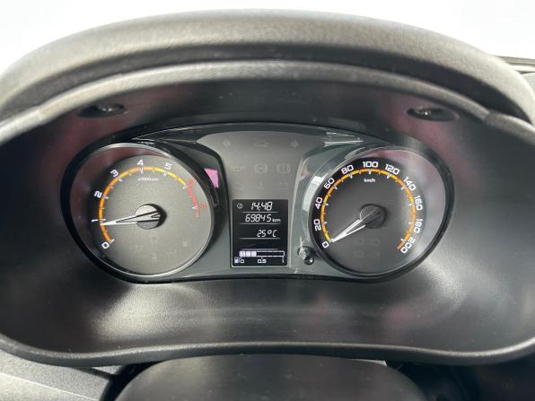 Lada (ВАЗ) Granta I Рестайлинг с пробегом 2019 года, цена 642 000 рублей, 69199 км, хэтчбек, Автокод Объявления