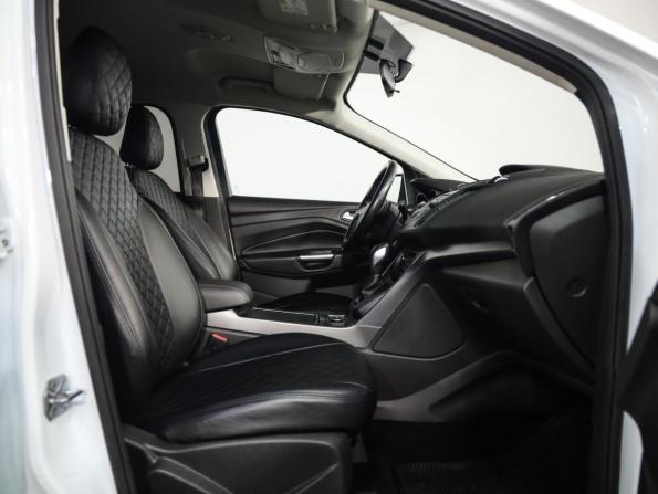 Ford Kuga II Рестайлинг с пробегом 2018 года, цена 1 849 000 рублей, 121877 км, внедорожник, Автокод Объявления