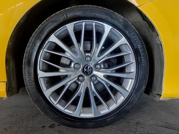 Toyota Camry VIII (XV70) с пробегом 2019 года, цена 1 730 000 рублей, 471121 км, седан, Автокод Объявления