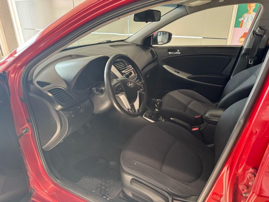Hyundai Solaris I Екатеринбург  - изображение 7