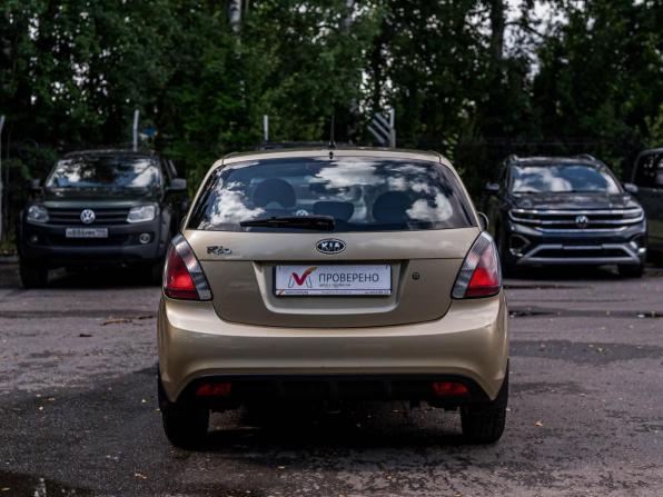 Kia Rio II Рестайлинг с пробегом 2010 года, цена 505 000 рублей, 135293 км, хэтчбек, Автокод Объявления