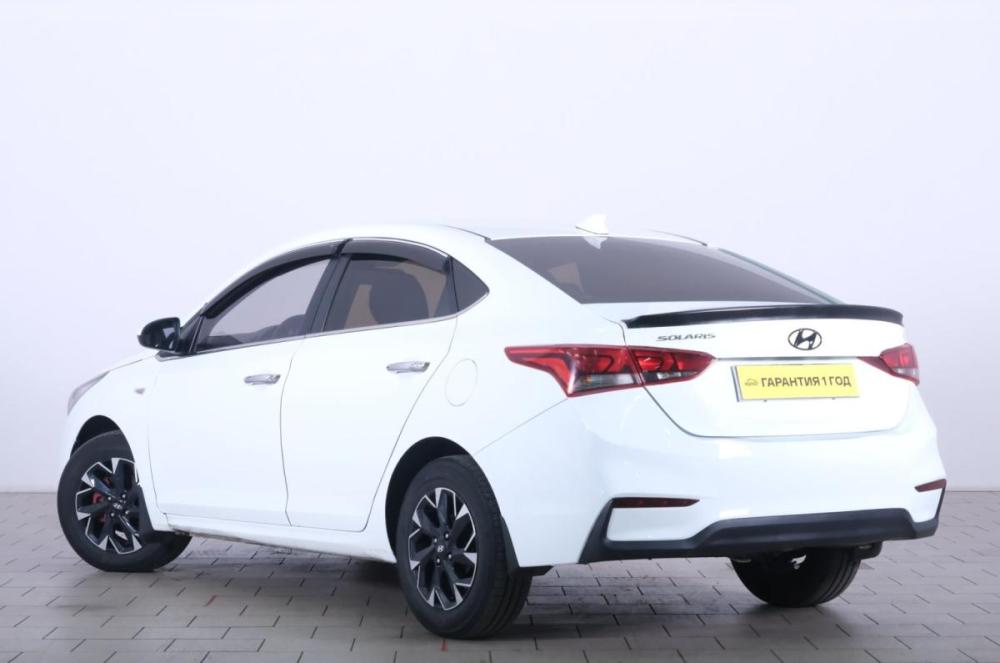 Hyundai Solaris II Омск  - изображение 5