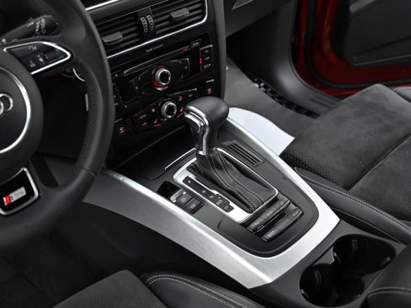 Audi Q5 I (8R) Рестайлинг с пробегом 2014 года, цена 1 899 000 рублей, 214000 км, внедорожник, Автокод Объявления