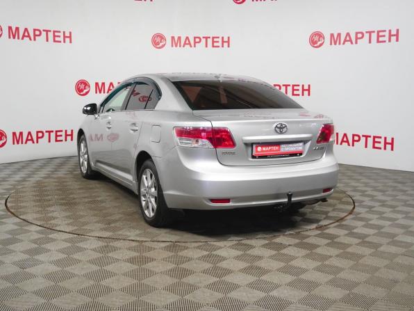 Toyota Avensis III Рестайлинг с пробегом 2011 года, цена 1 099 000 рублей, 200573 км, седан, Автокод Объявления