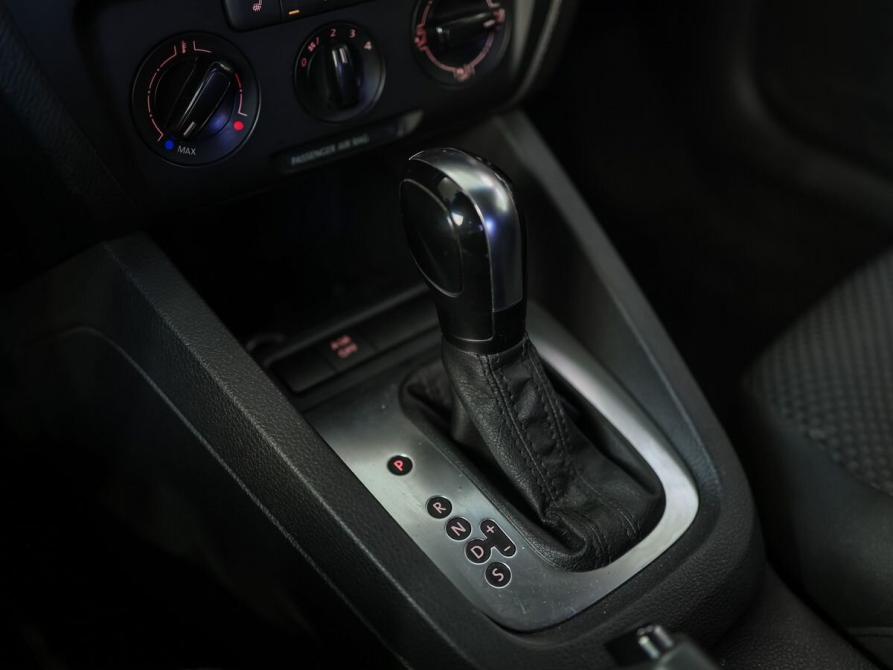 Volkswagen Jetta VI Рестайлинг Ижевск  - изображение 17