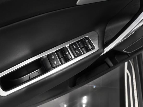 Geely Atlas I с пробегом 2019 года, цена 1 645 000 рублей, 109326 км, внедорожник, Автокод Объявления