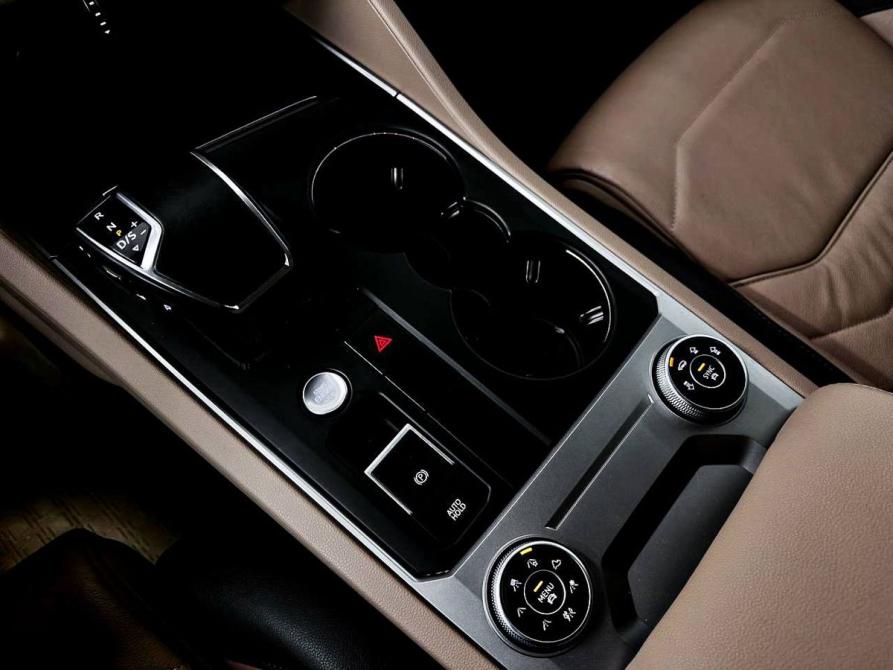 Volkswagen Touareg III Уфа  - изображение 16