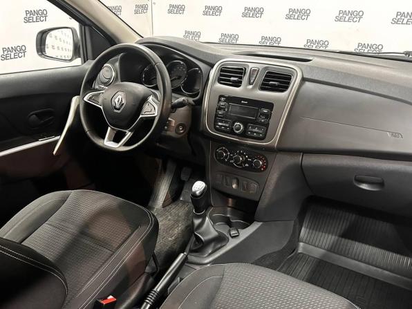 Renault Logan II Рестайлинг с пробегом 2021 года, цена 945 000 рублей, 73301 км, седан, Автокод Объявления
