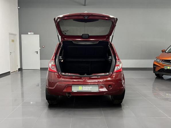 Renault Sandero I с пробегом 2012 года, цена 590 000 рублей, 175359 км, хэтчбек, Автокод Объявления