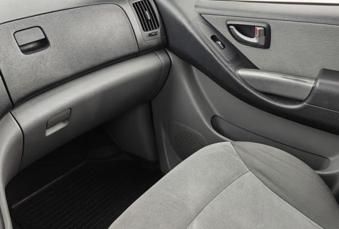 Hyundai H-1 II с пробегом 2015 года, цена 1 640 000 рублей, 352777 км, минивэн, Автокод Объявления
