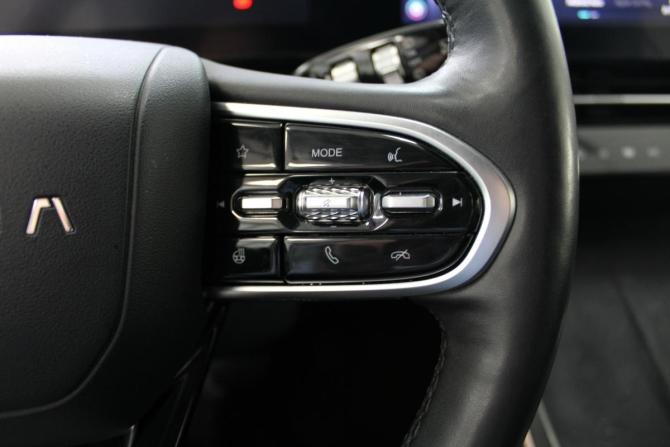 Omoda C5 I с пробегом 2023 года, цена 1 760 000 рублей, 46200 км, внедорожник, Автокод Объявления