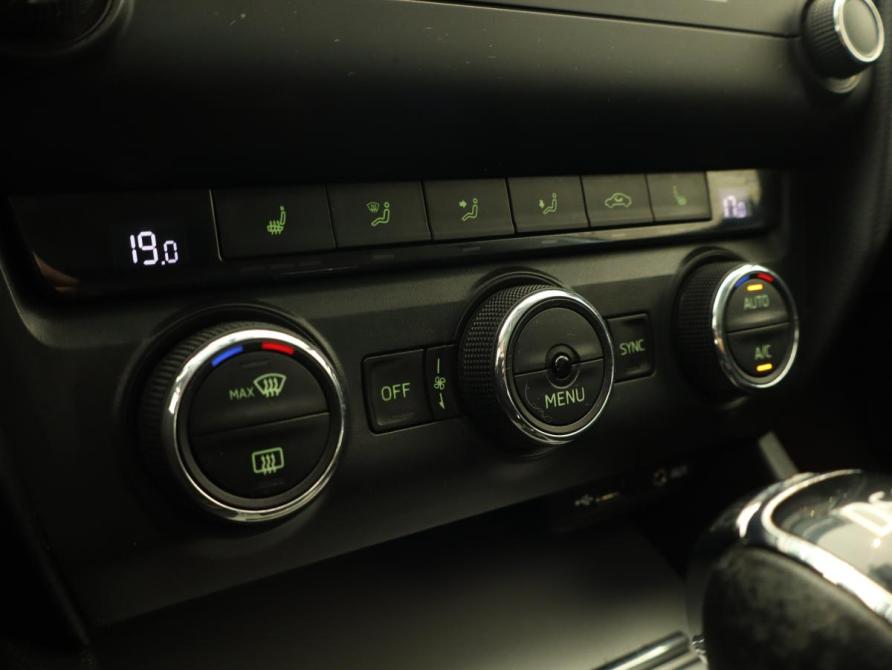 Skoda Octavia III (A7) Москва  - изображение 13