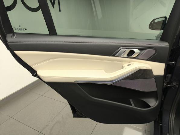 BMW X7 I (G07) с пробегом 2021 года, цена 9 106 000 рублей, 88700 км, внедорожник, Автокод Объявления