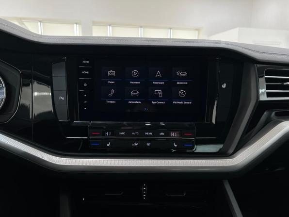 Volkswagen Touareg III с пробегом 2018 года, цена 4 140 000 рублей, 141000 км, внедорожник, Автокод Объявления