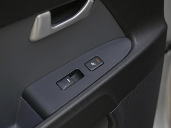 Kia Sportage III с пробегом 2012 года, цена 1 049 000 рублей, 136000 км, внедорожник, Автокод Объявления