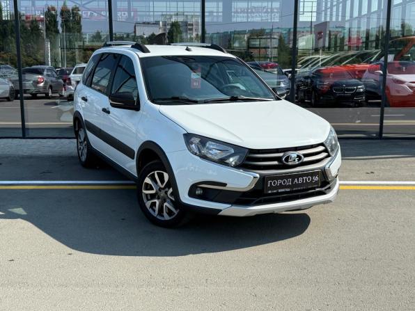 Lada (ВАЗ) Granta I Рестайлинг с пробегом 2023 года, цена 860 000 рублей, 60000 км, универсал, Автокод Объявления