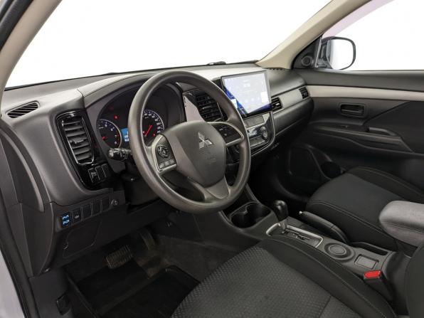 Mitsubishi Outlander III Рестайлинг 2 с пробегом 2016 года, цена 1 830 000 рублей, 90640 км, внедорожник, Автокод Объявления