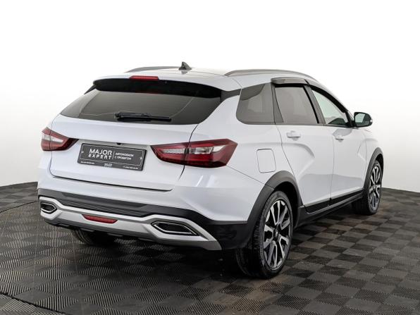 Lada (ВАЗ) Vesta I Рестайлинг (NG) с пробегом 2024 года, цена 1 265 000 рублей, 60842 км, универсал, Автокод Объявления