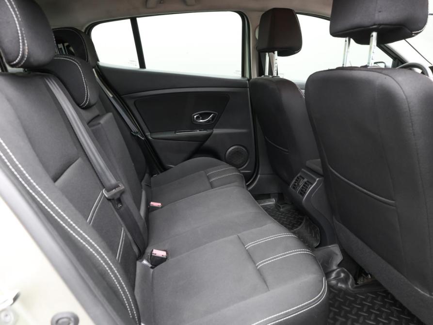 Renault Megane III Рестайлинг Москва  - изображение 12