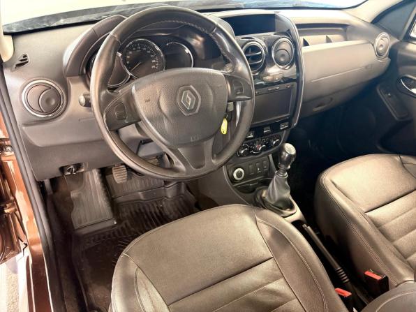 Renault Duster I Рестайлинг с пробегом 2016 года, цена 865 130 рублей, 208250 км, внедорожник, Автокод Объявления