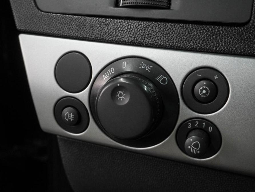 Opel Astra H Рестайлинг Воронеж  - изображение 12
