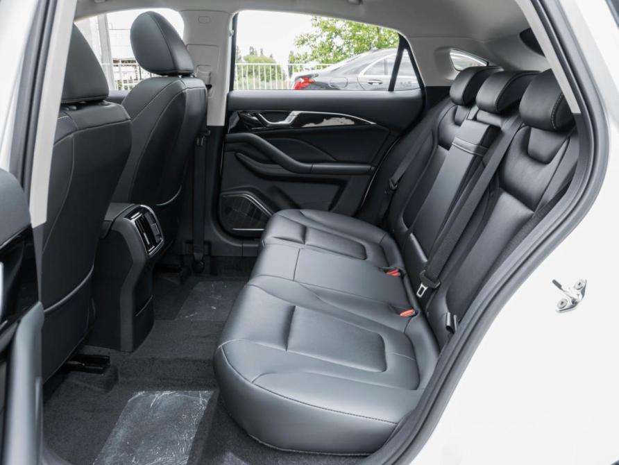 FAW Bestune B70 I Рестайлинг Ставрополь  - изображение 9