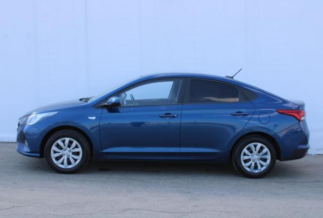 Hyundai Solaris II Рестайлинг с пробегом 2022 года, цена 1 560 000 рублей, 143092 км, седан, Автокод Объявления